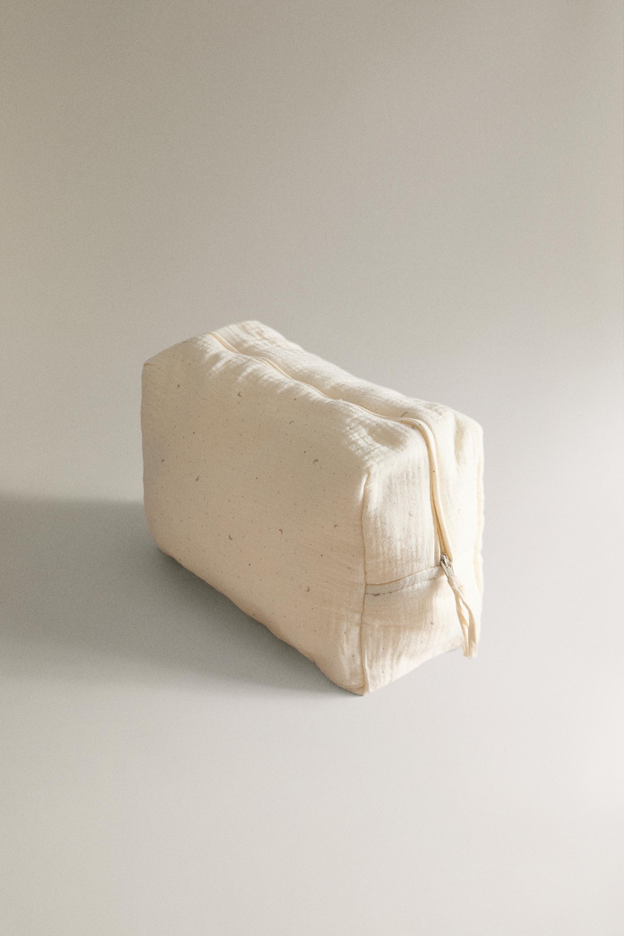 CHILDREN’S MOON COSMETIC BAG